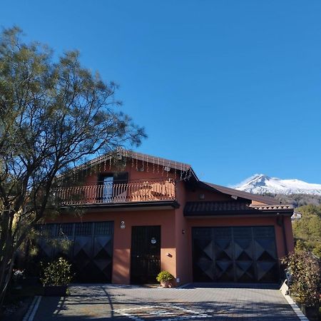 Petite Maison Dell'Etna Milo Exterior photo