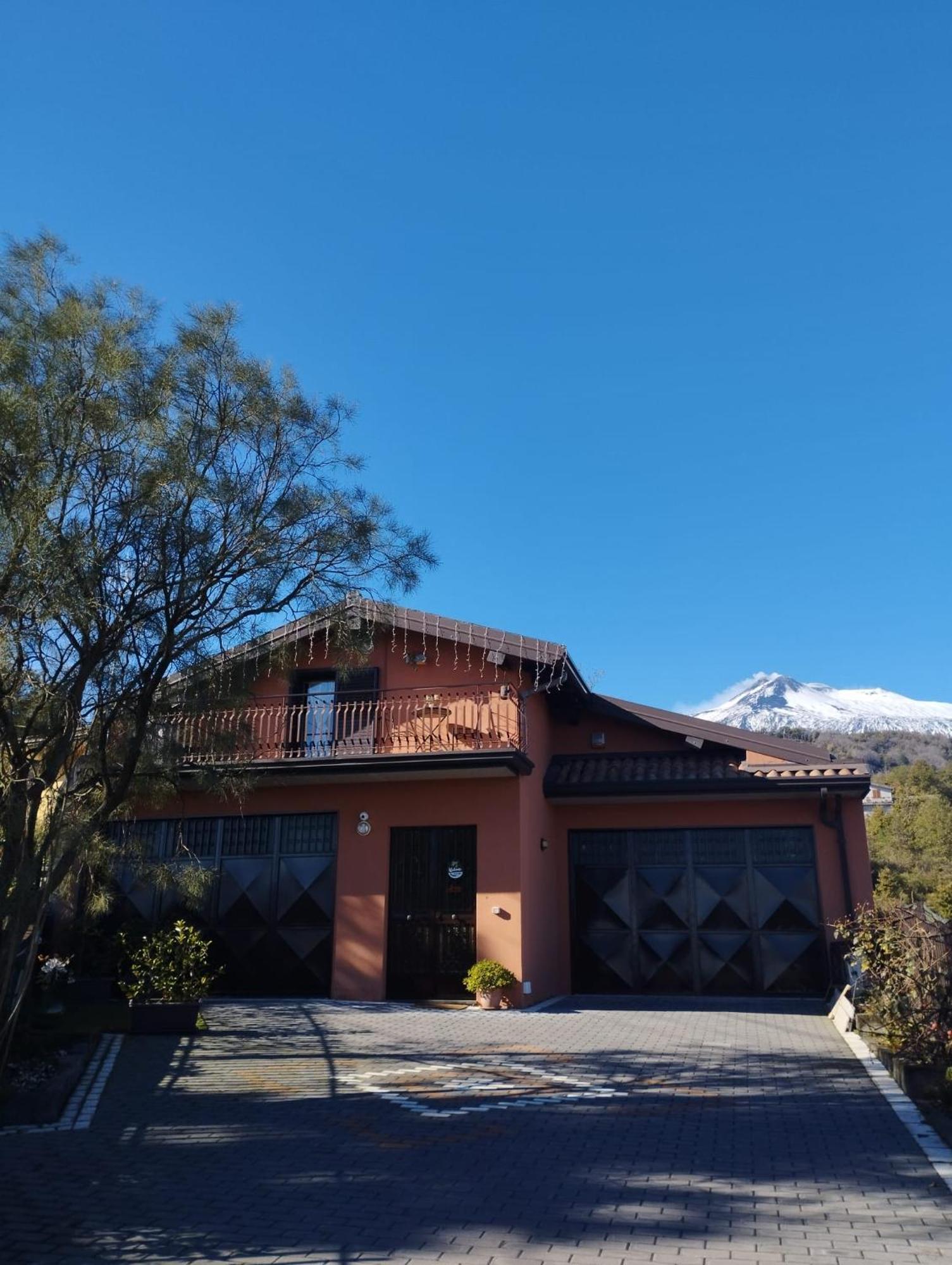 Petite Maison Dell'Etna Villa Milo Exterior photo